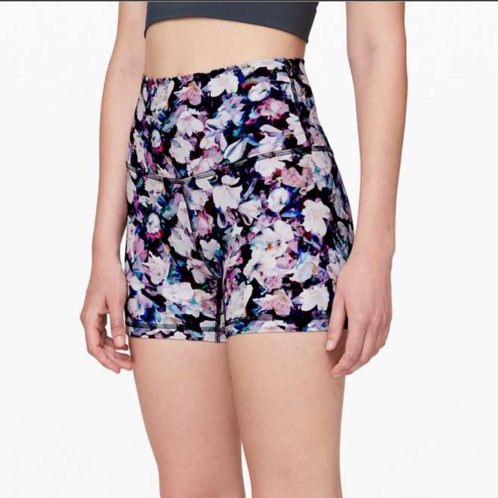 lululemon Floral align shorts 4”